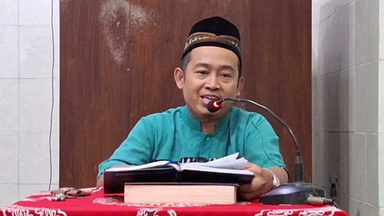 KALAU SHOLAT TARAWIH DIMULAI SETELAH ISYA', PERLU DIAWALI 2 RAKAAT RINGAN? | USTADZ MUJIMAN