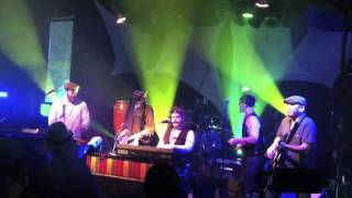 Keytar Talkbox Solo - PYT (Excellent Gentlmen) screenshot 5