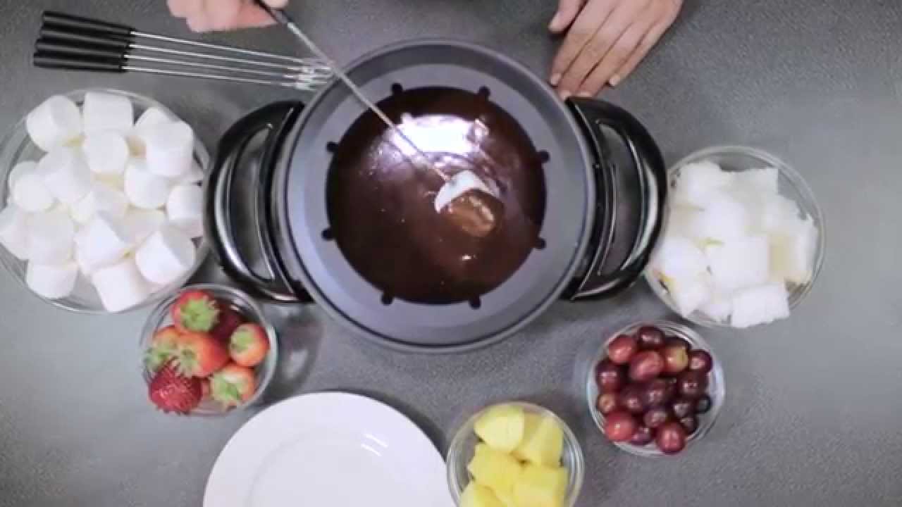 Oster® DuraCeramic™ Fondue Pot - Dark Chocolate Fondue 