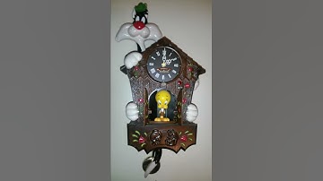 Thumbnail of Sylvester and Tweety Bird cuckoo clock