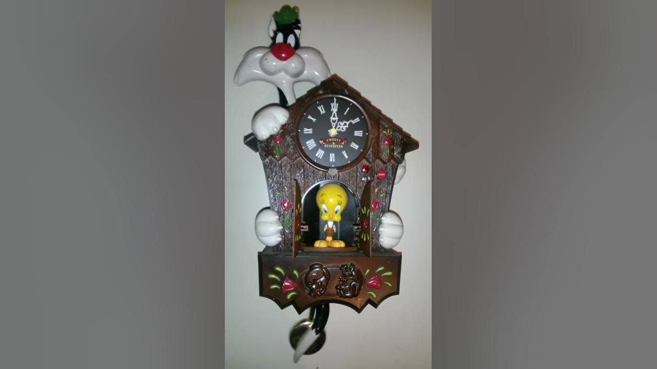 Sylvester and Tweety Bird cuckoo clock