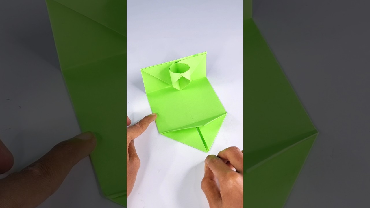 Apne Dosto Ke Saath Khelo