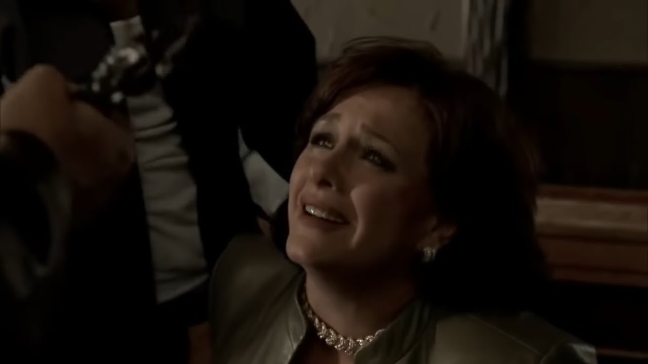 Lorraine Calluzzo - The Sopranos - YouTube