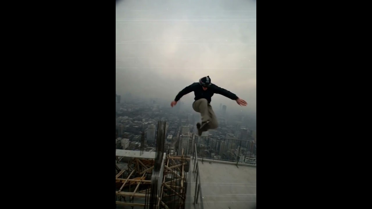 How Police Track a Stolen Mobile Phone 😱 | The Truth Behind IMEI Tracking