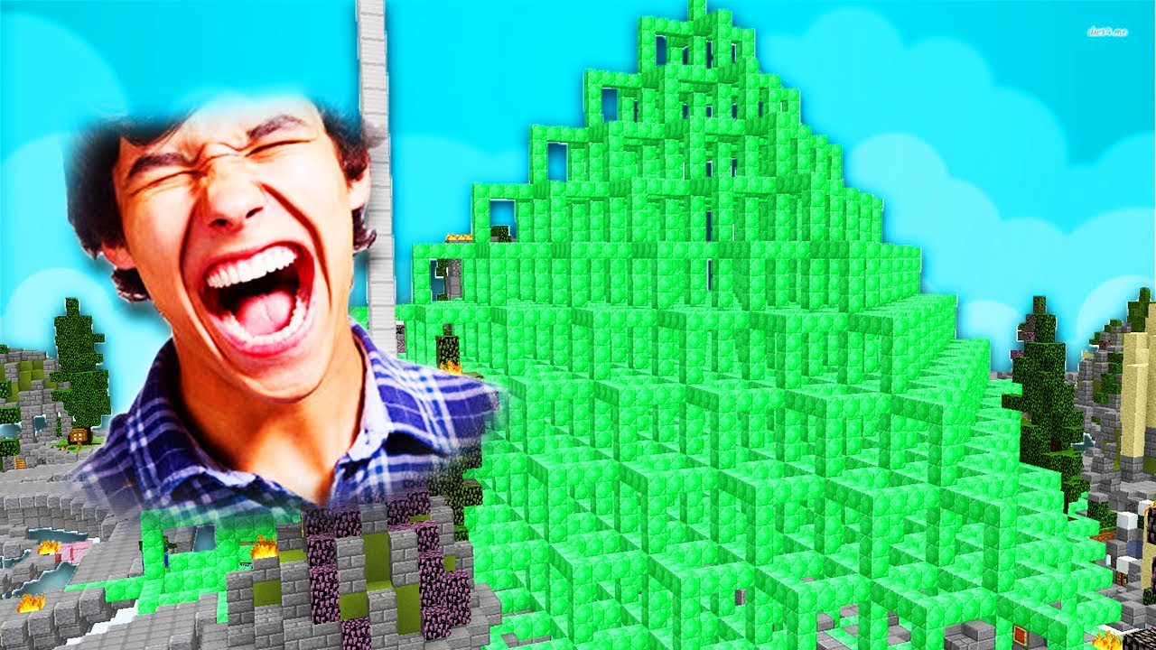 THIS VIDEO CONSISTS OF SCREAMING! (Hypixel Lucky Block Skywars)
