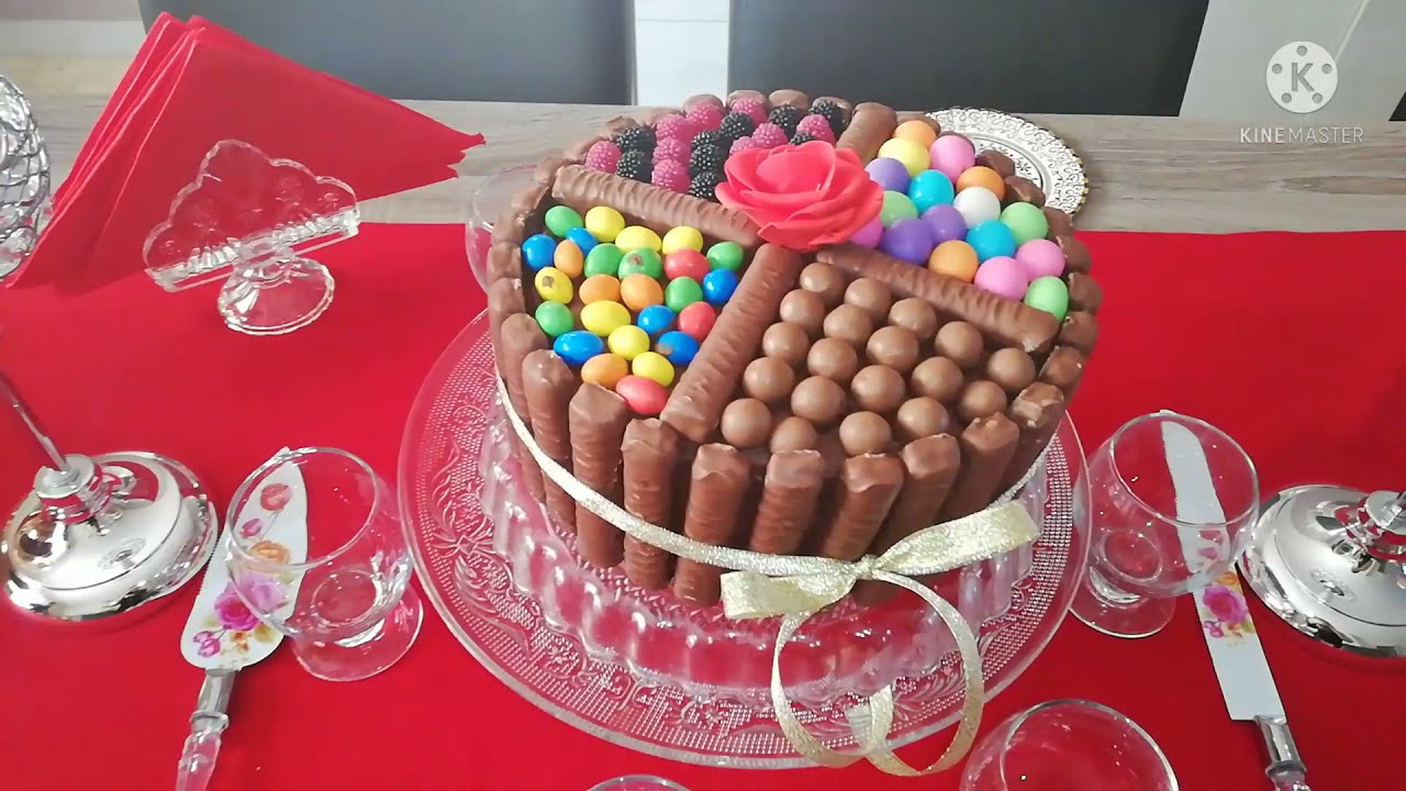 كيكة التويكس بالشوكولاتة للمناسبات Gateau Au Chocolat Twix Youtube