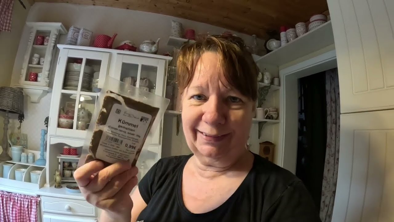 Kleiner Haul 🍞🍫 /   Kofferpacken mit gaaanz viel Chaos  🙈👗👝 Verlosungsvideo dann heute Nachmittag ❣️