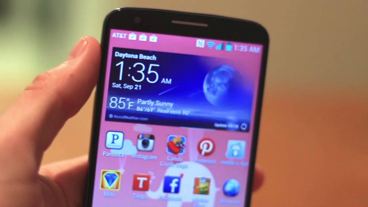 The LG G2. First Look, Hands On! - DigiClickHD
