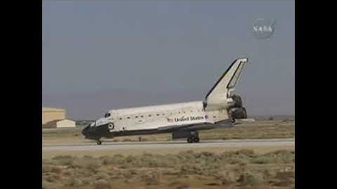 Space Shuttle Atlantis Landing at Edwards AFB (STS-125)