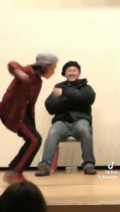 very cool dance battle🤭 like having a story line - JJ Trainee A