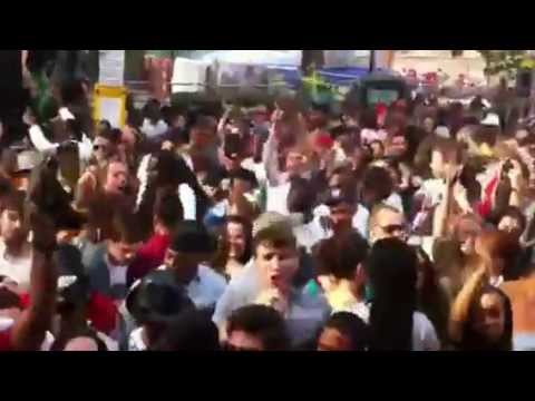 Notting Hill Carnival 2012 - CRAZY!!!