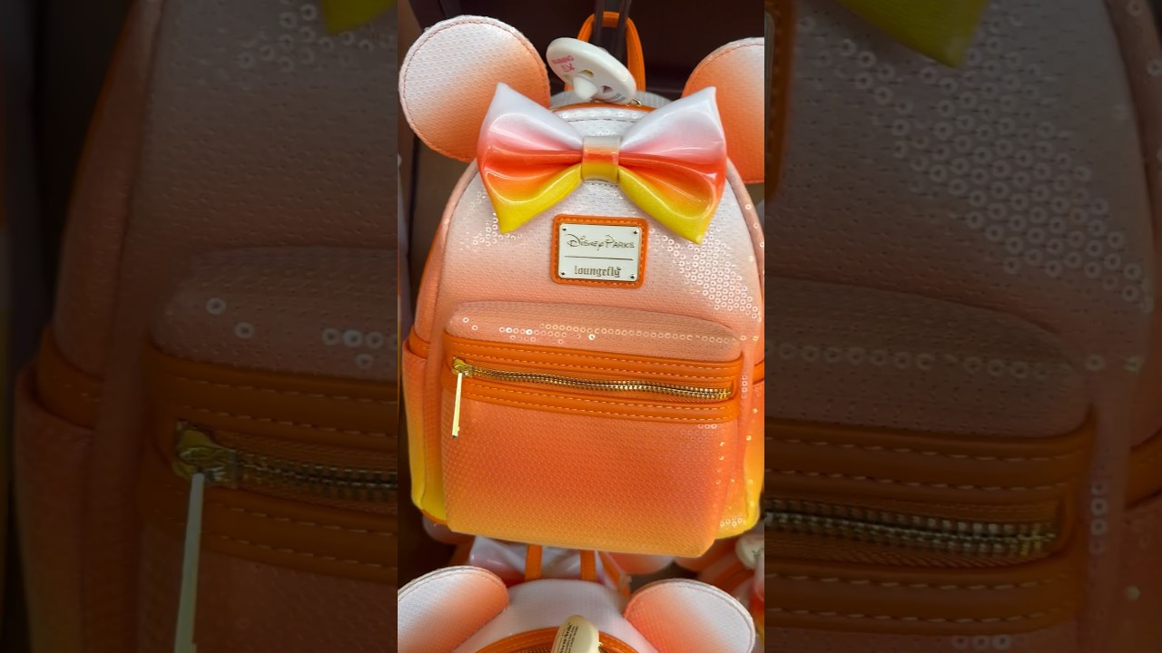 NEW! Halloween Loungefly @Disney! 