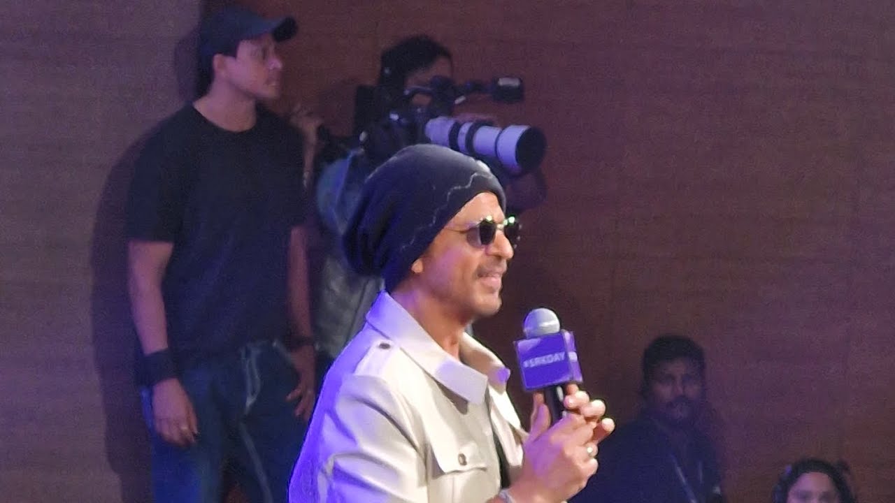 1️⃣ Happy Birthday SRK 2025 🎂 | King Khan Mumbai Fans Celebration 