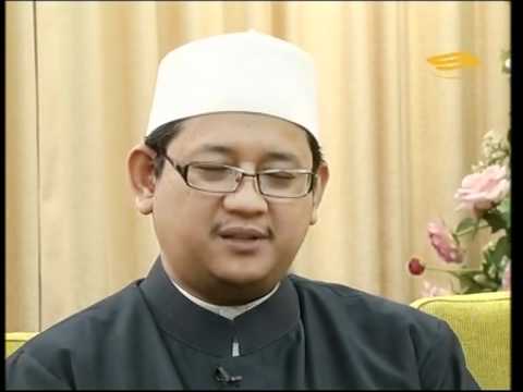 (Episode 1, part 2/3) Daud Yusof interviews MUFTI ...