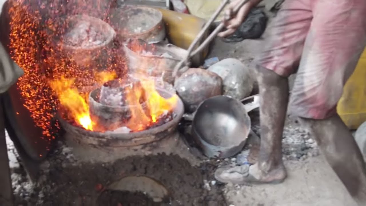 Slow Motion Aluminium Melting In Accra GHANA 🇬🇭 YouTube