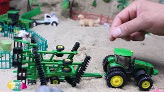 Tractor Toy, Truck At Work,  Ploughing field, 8320R, John Deere Toy, Farm Toy,  [Unboxing Toy]