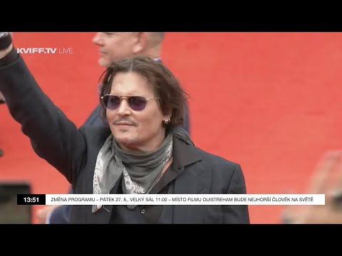 Video: Johnny Depp pozastaven z natáčení v hrubých filmech a už našel náhradu