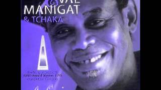 Video thumbnail of "Eval Manigat & Tchaka - Afro Cab"