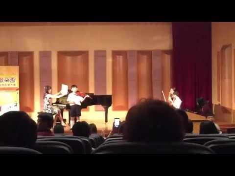20160710 2016歐朵盃國際音樂大賽(台北場)中年級音樂班組第一名:Rieding Concertino op.21 by 9 year-old boy