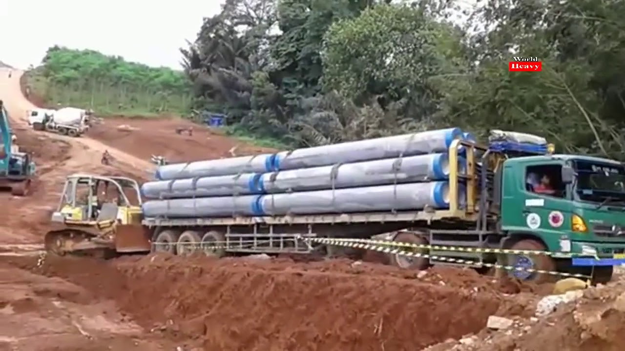 Amazing Extreme Heavy Equipment Vehicle Fails