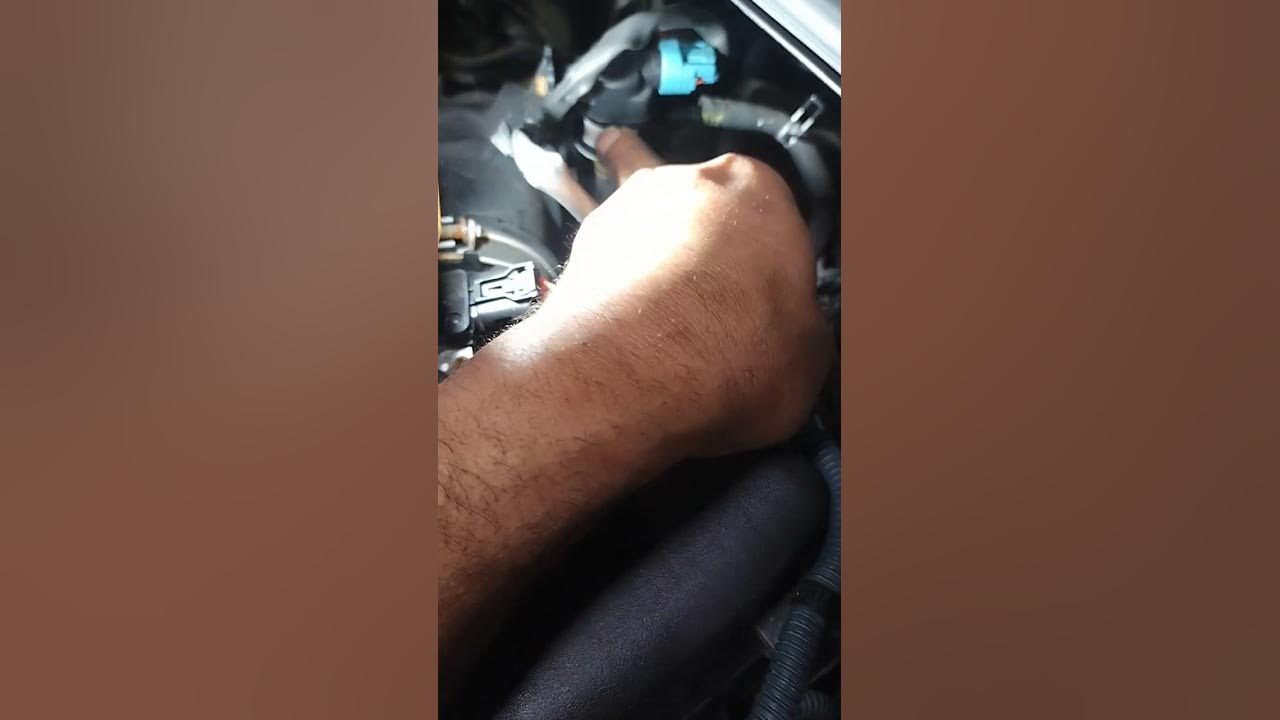 Código P0171 P0455 P0441 Toyota Rav4 2010 problema de purge valve mass