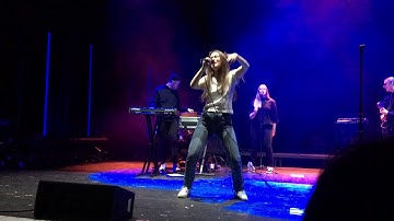 Fake Friends - Sigrid live in London - O2 Academy Brixton