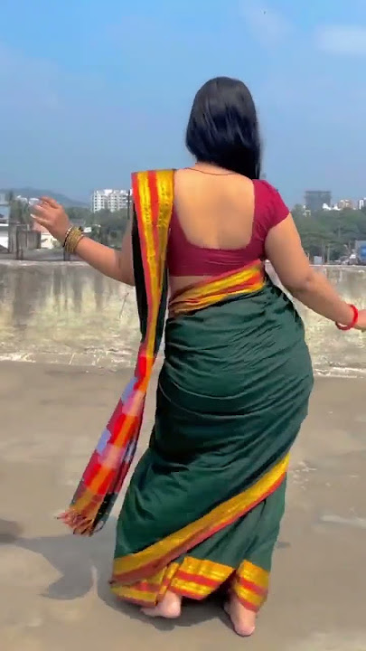 Tarian Panas Tante dengan sari #instareels #instagram ❤️#reels#trending#shorts