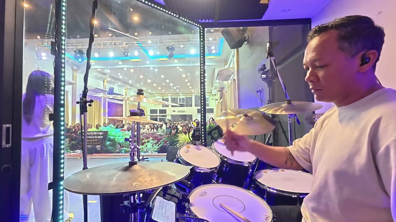 ម្ចាស់ស្នេហ៍ខ្ញុំ My first love