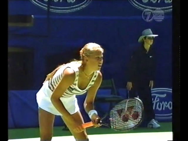 Anna Kournikova - Wikipedia