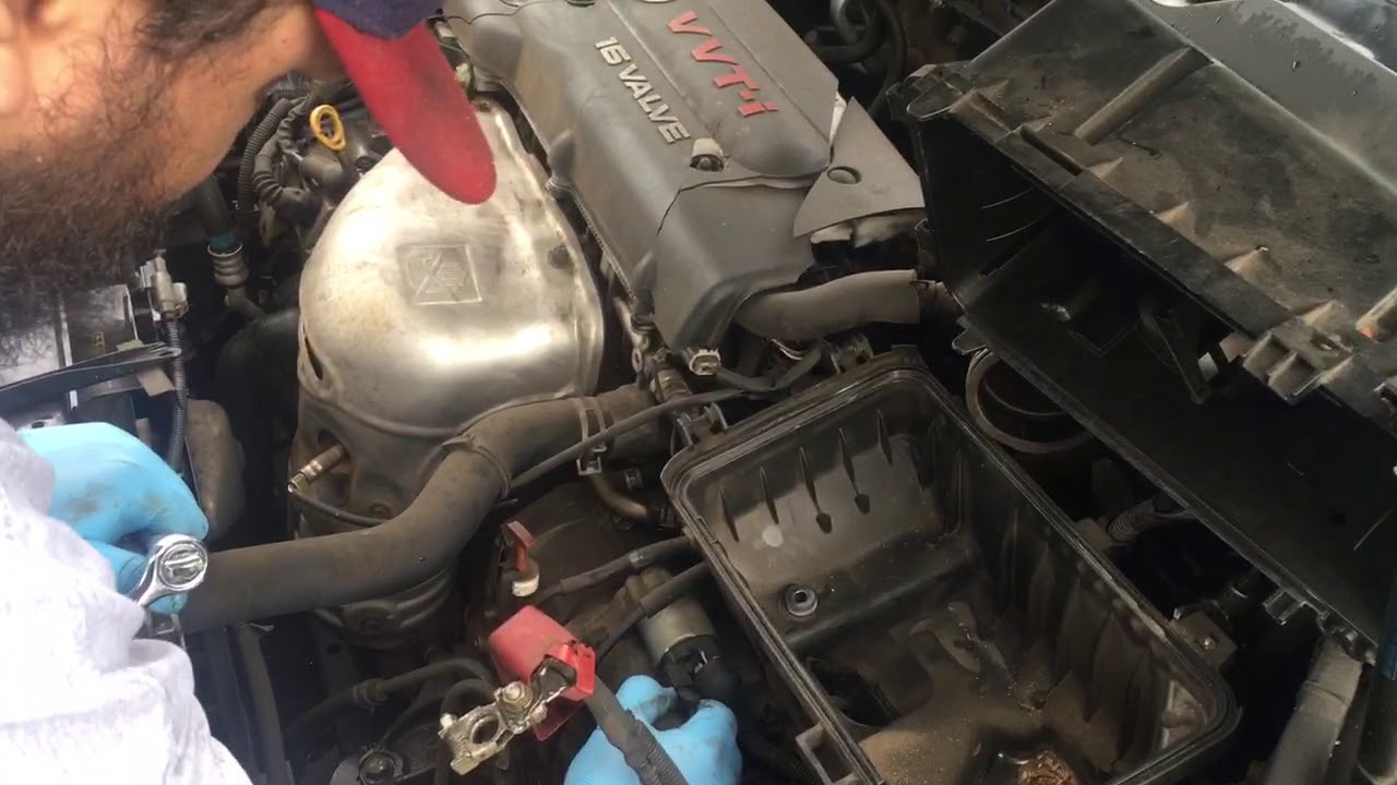 2002 Toyota Camry 2.4L Starter Removal - YouTube