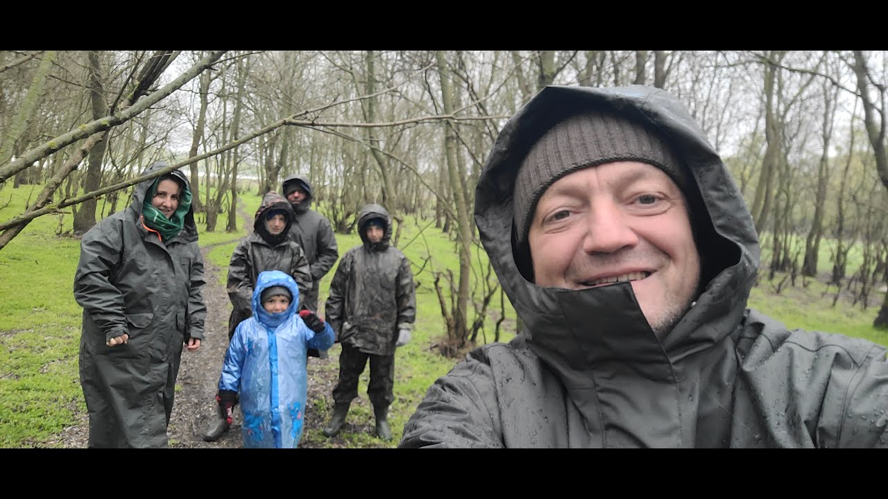 Ninsoare si -2 grade, la pescuit cu cortul inainte de pronhibitie