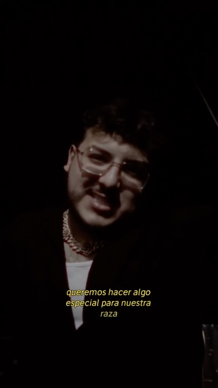 No se pueden perder cómo sorprendimos a los novios cantando #HechaPaMi cáiganle al video razita?‍?