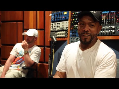 Timbaland, Nelly Furtado, Justin Timberlake – Keep Going Up (Visualizer)