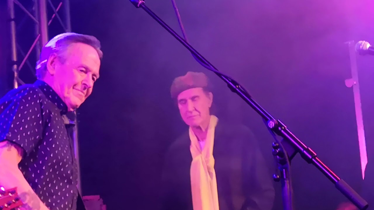 2018.11.25 - Ray DAVIES & The Kast Off KINKS - Louie Louie