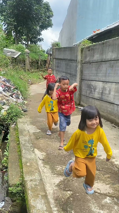 IWAK PEYEK LAGU TREN 2025 DARI TRIO MACAN