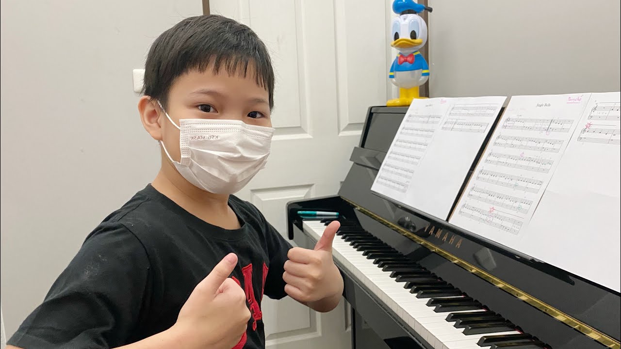 Jingle Bells (Melody) by Porsche YouTube