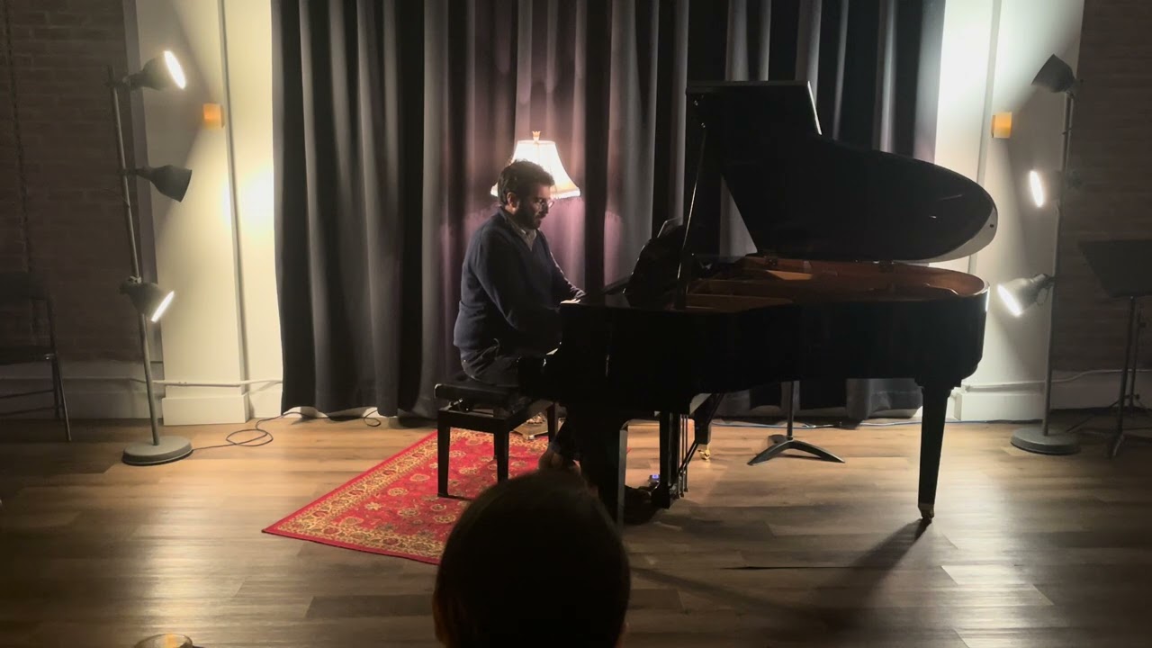 Lotus Moon - François Jenno