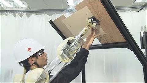 視線と言葉で・・・ロボットアームが作業を手助け(19/01/25)