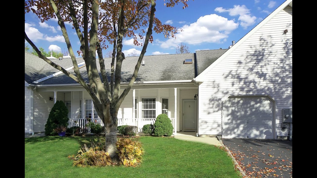 Long Island Real Estate For Sale Video Tour of 22 Oyster Cove Lane