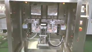Facial mask folding machine fully automatic