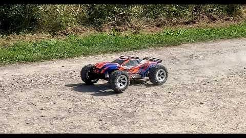 Traxxas Rustler 4x4 VXL First Run