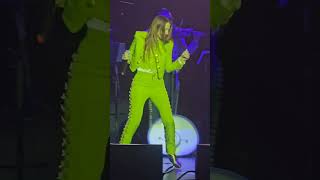 Famous MAJO AGUILAR - SI UNA VEZ Profile