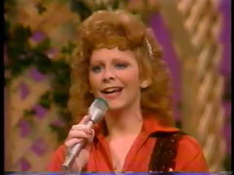 Reba McEntire Ranch Out In The Clear - YouTube