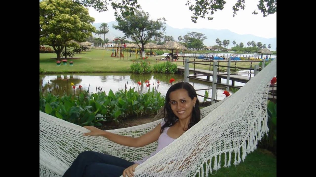 Ai de mim que sou romântica! (Mutante - Daniela Mercury) - YouTube