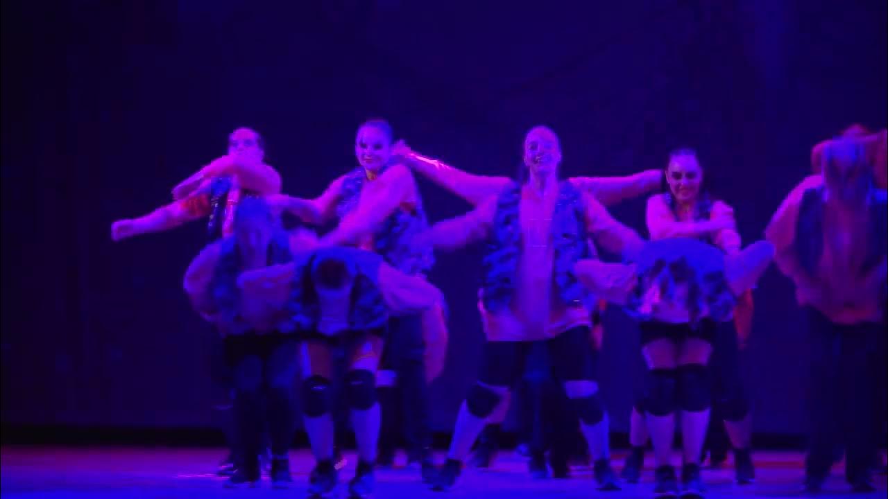 малиновый танцы