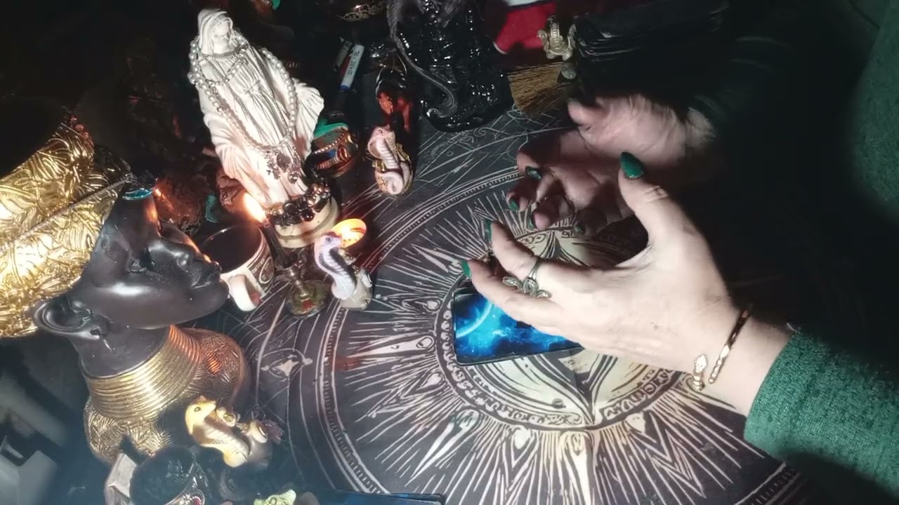 Враг двумя ногами в гробу стоит и все ваше желание стырить намеревается !