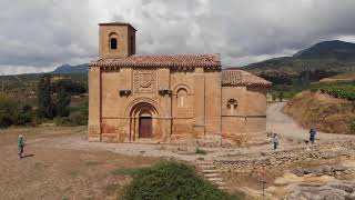 Ermita Santa Maria de la Piscina (La Rioja)