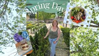Sunshine and spring days| making a plant bed, baking cake jars, and yummy cottage cheese salad bowl
