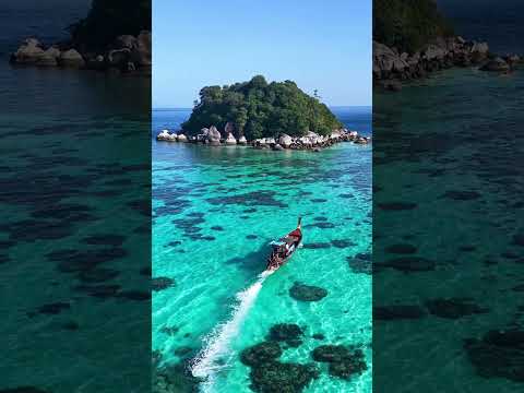 Island life hits different in Koh Lipe 🏝️