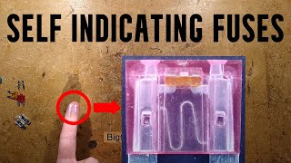 Inside self-indicating vehicle fuses